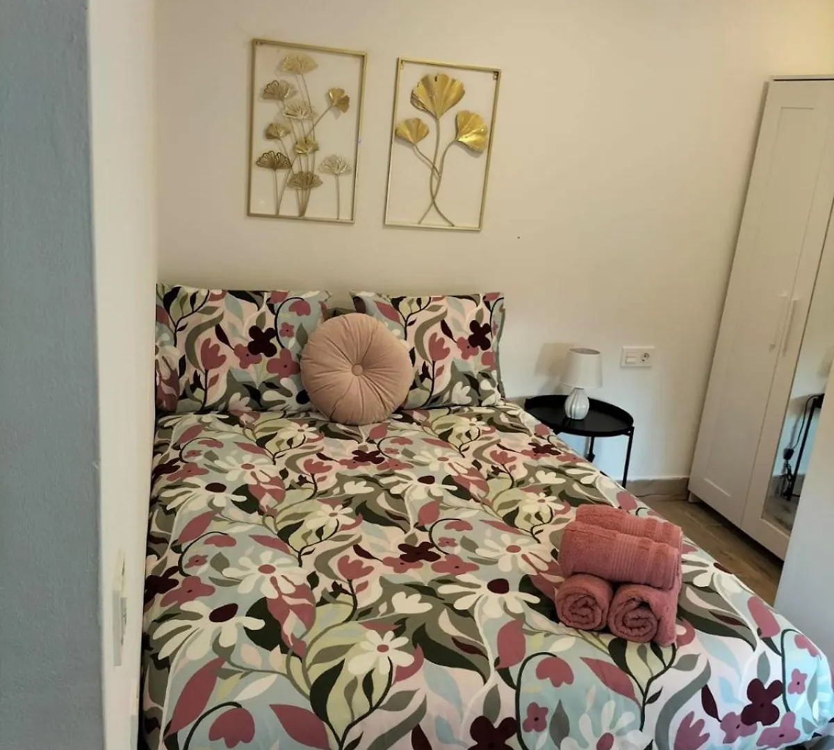 Apartment Apartamento 5 A 10 Min De La Estacion De Bus Y Tren Maria Zambrano Malaga